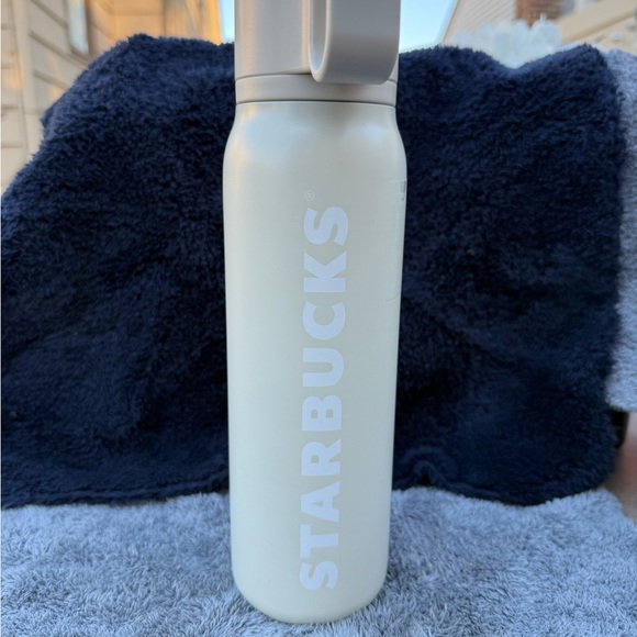 Starbucks Tumblers/Water Bottles/Drinkware - Picture 2 of 16